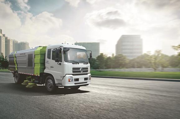 Zoomlion Launches New Generation of Wet-type Road Sweeper