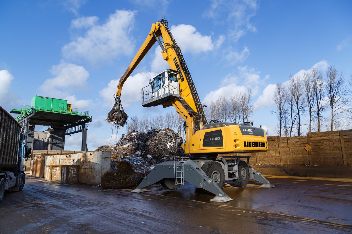 Liebherr LH 60 M Industry Litronic