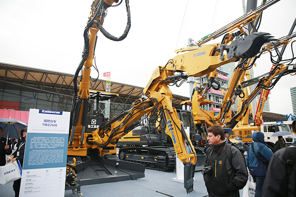 XCMG TWZ260 Subsurface Excavation Bogie Leads the Mechanized Construction of Metro