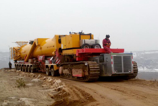 XCMG’s Crawler Trailer Completed Mission in Snow