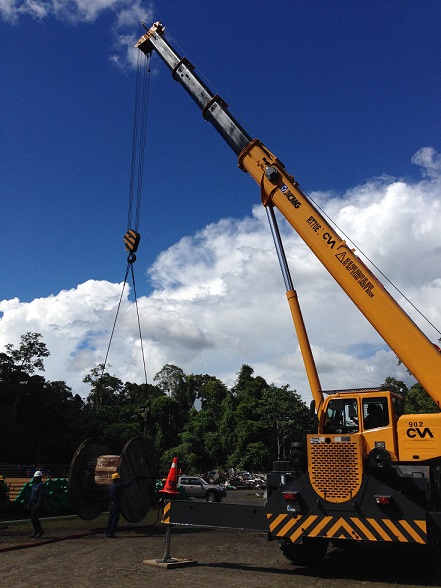 XCMG Crane Shows Its Power at an Ecuador-based Refinery