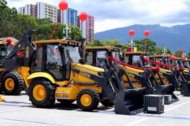 XCMG Backhoe Loader Wins an Overseas Bulk Order