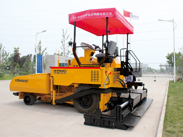ZHONGJIAOXIZHU LTD450A Tyre paver Asphalt paver