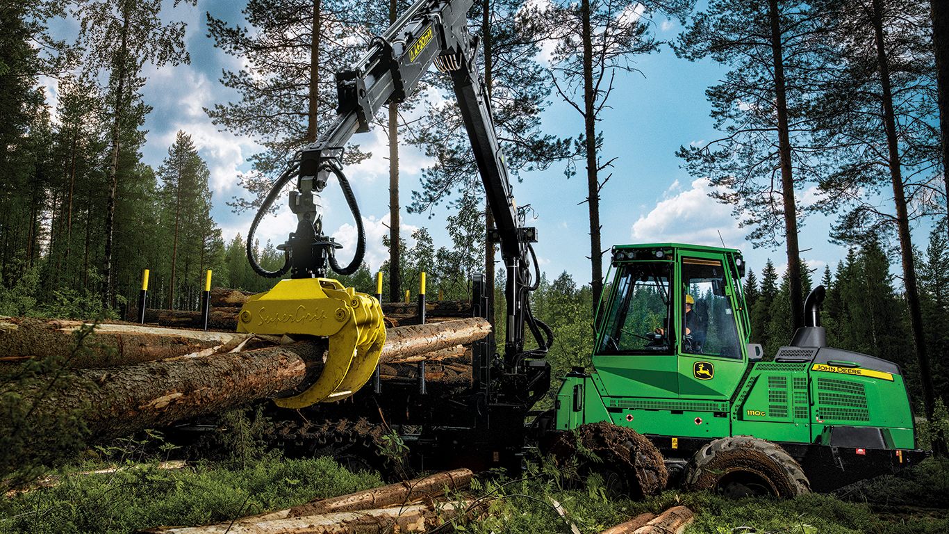 DEERE 1110G Forwarder Forwarders